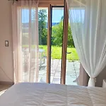 Bed & Breakfast View