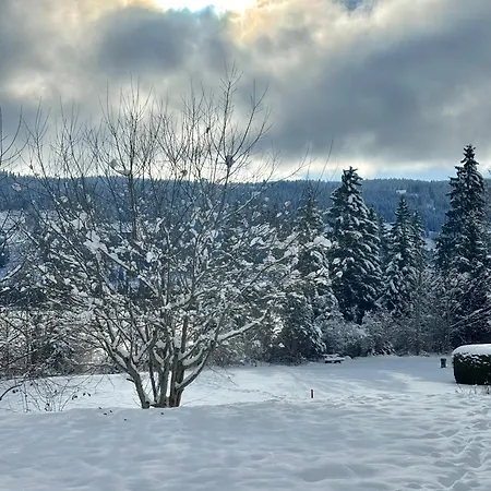 View 3* Le Sentier